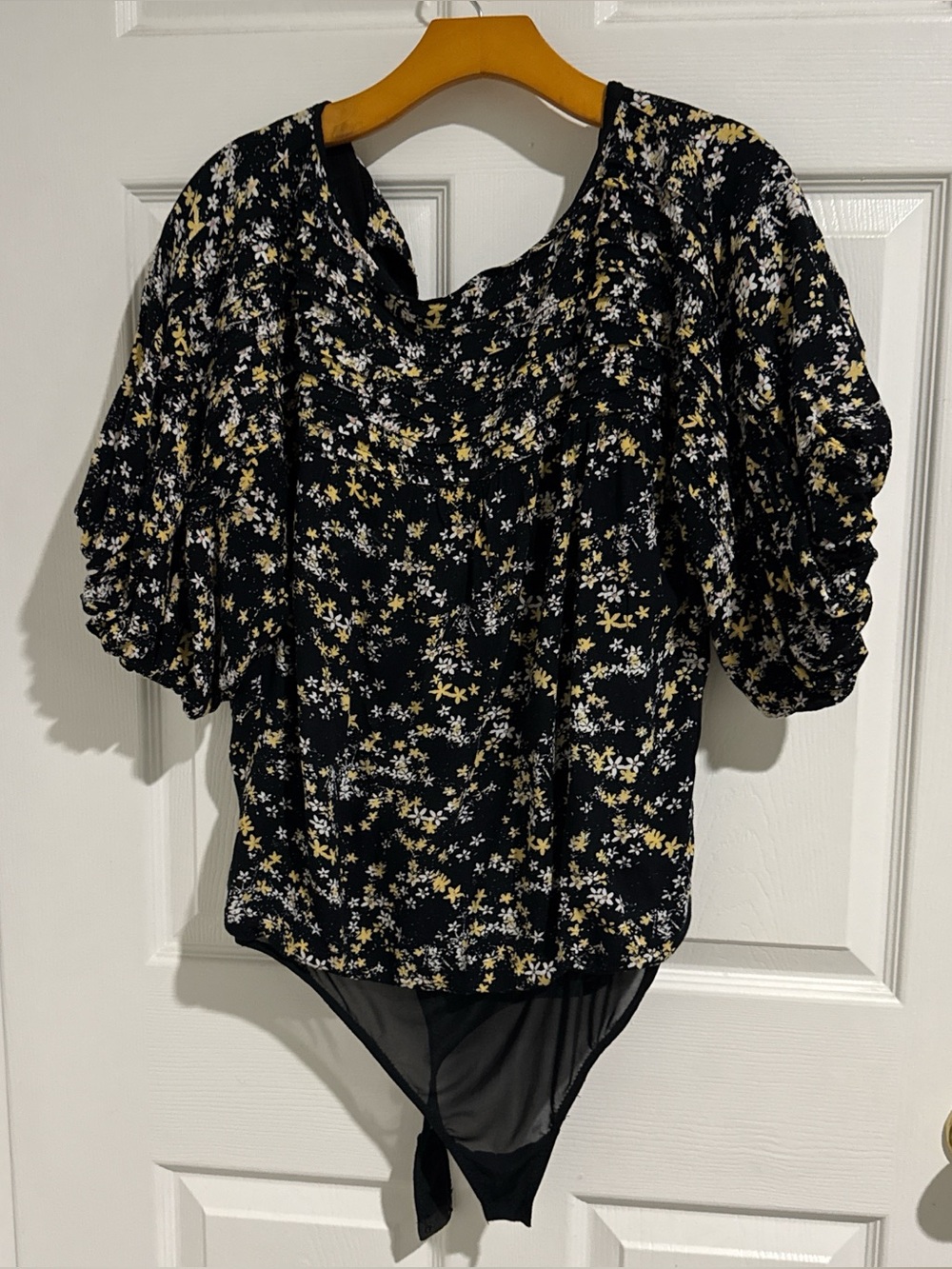 Free people Women's Black Floral Puff-Sleeve Bodysuit